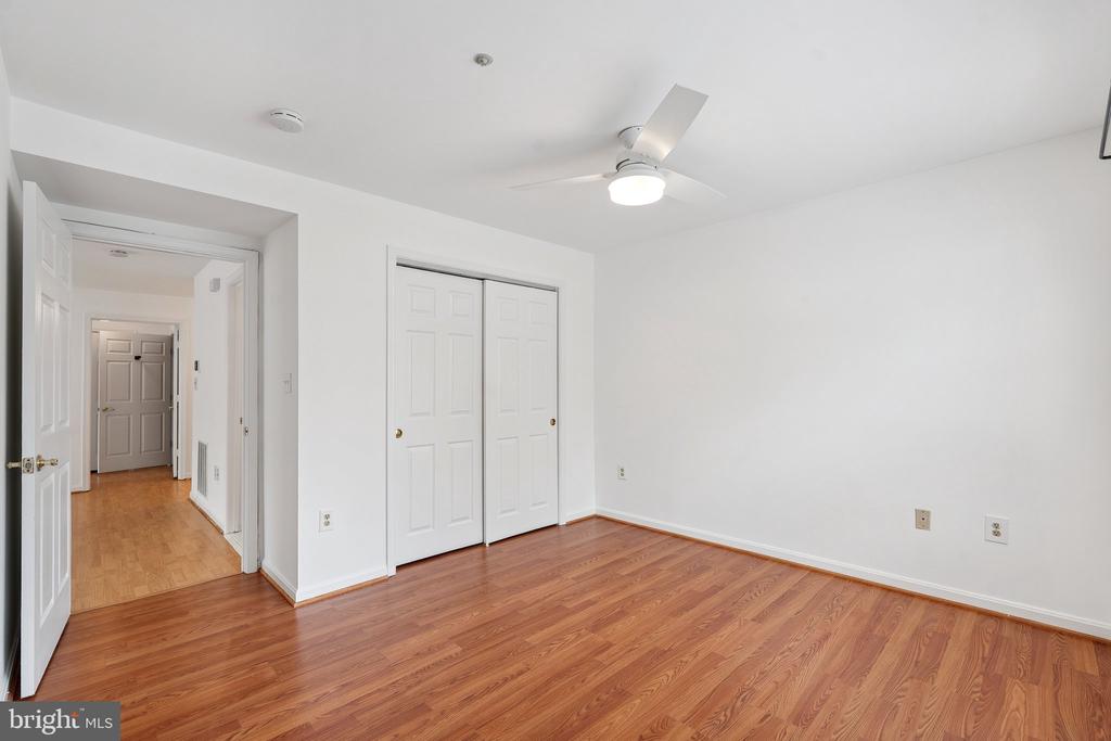 164 KENDRICK PLACE Unit: 164-16