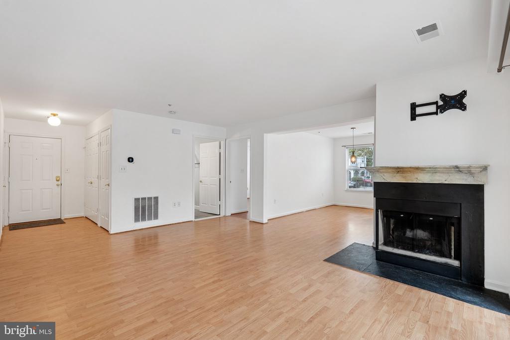 164 KENDRICK PLACE Unit: 164-16