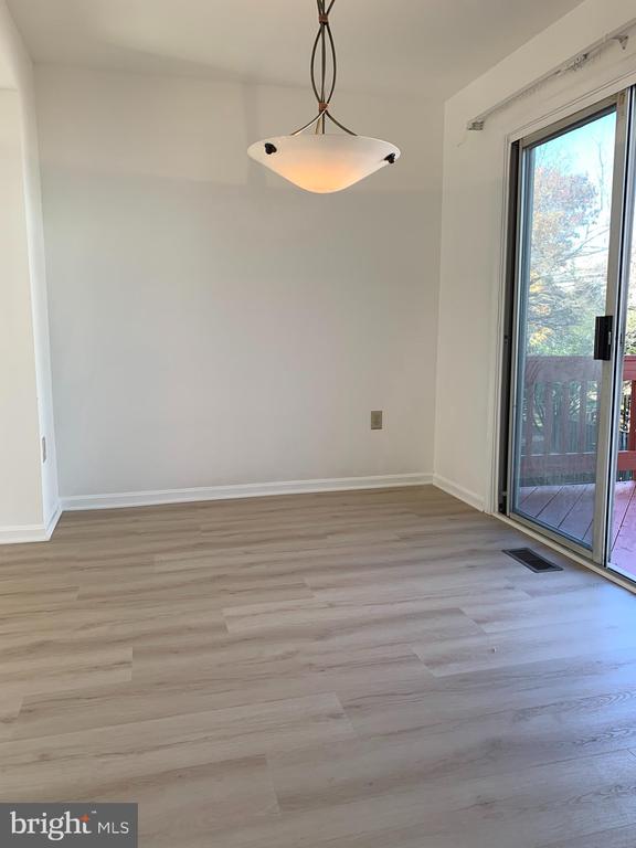 12019 BRONZEGATE PLACE