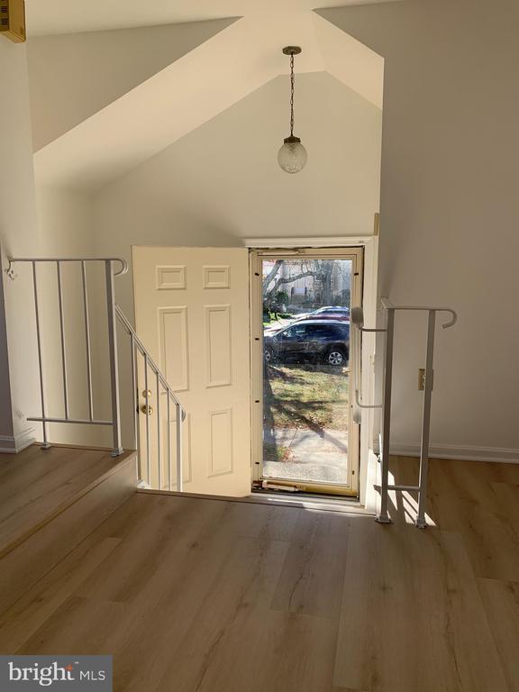 12019 BRONZEGATE PLACE
