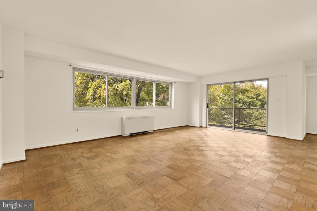 5100 DORSET AVENUE Unit: 308