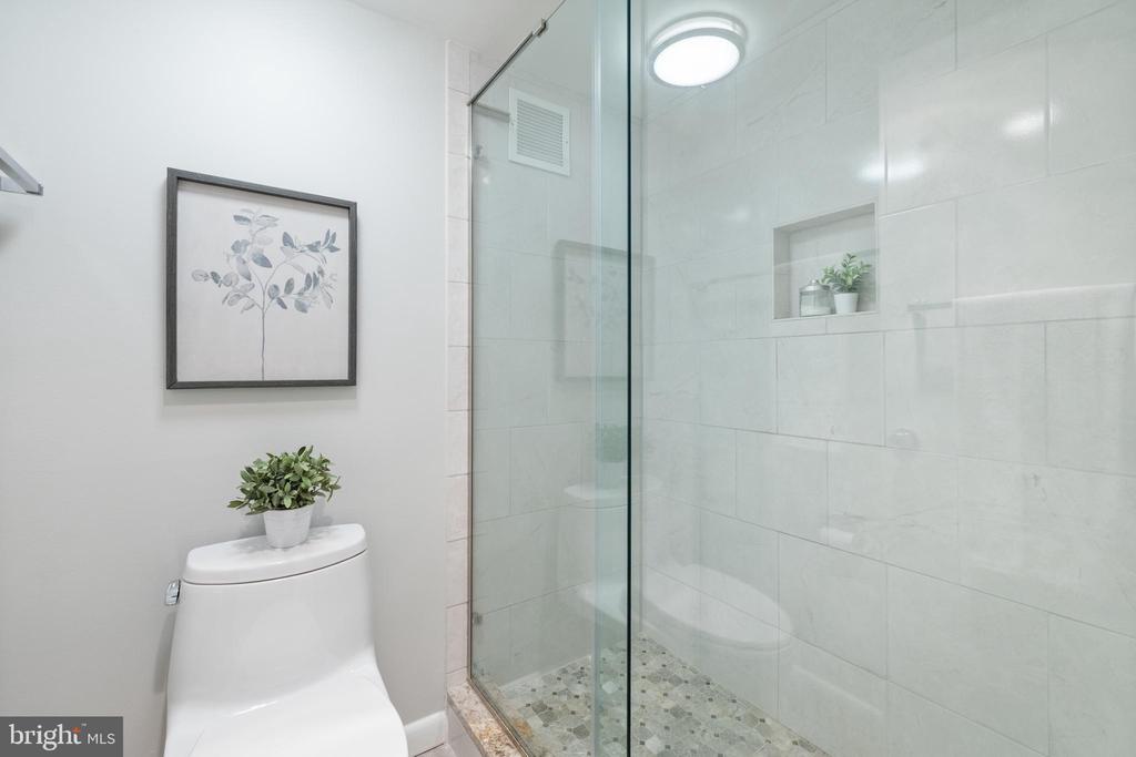 4515 WILLARD AVENUE Unit: 1203S