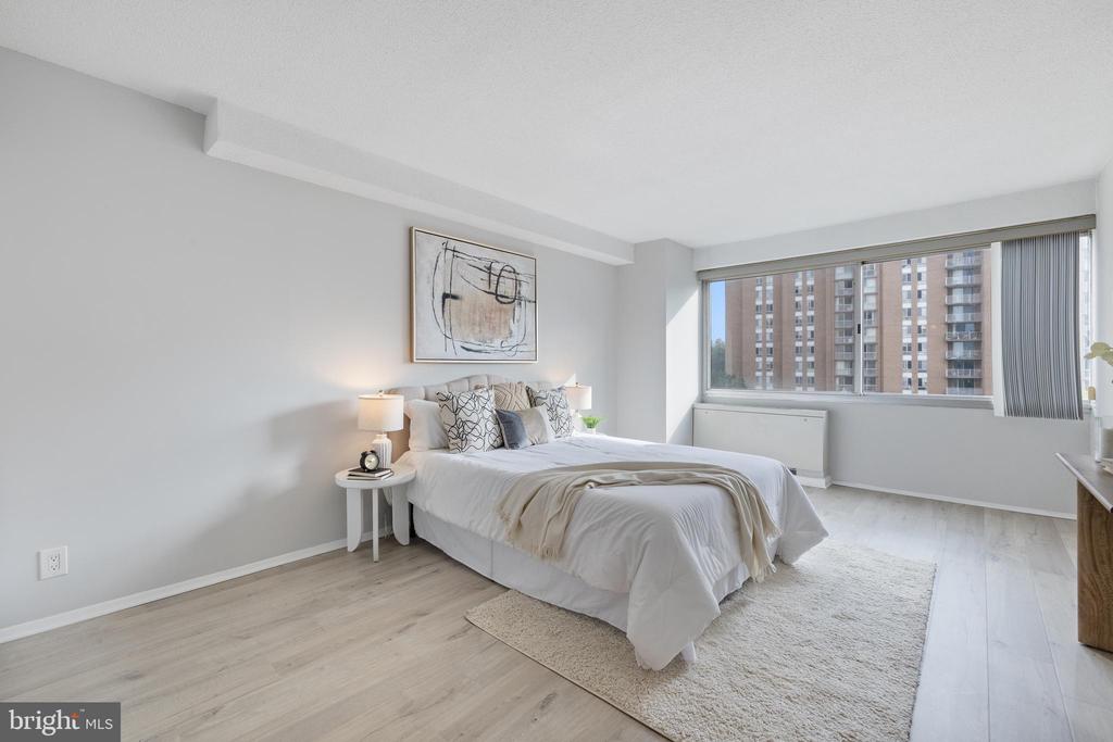 4515 WILLARD AVENUE Unit: 1203S
