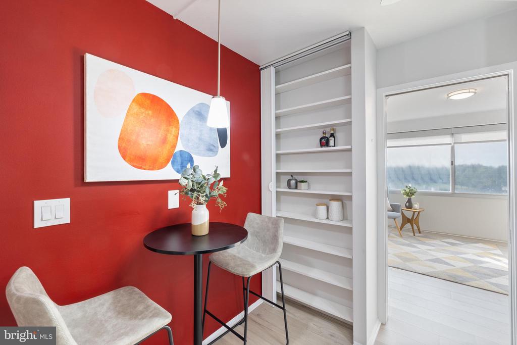4515 WILLARD AVENUE Unit: 1203S