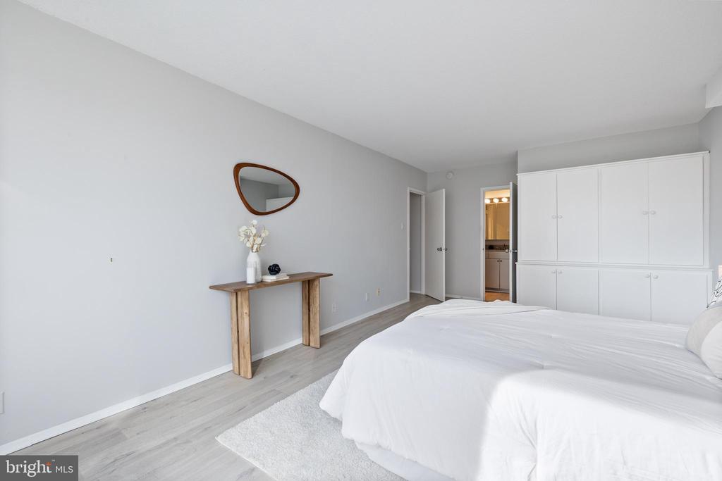 4515 WILLARD AVENUE Unit: 1203S