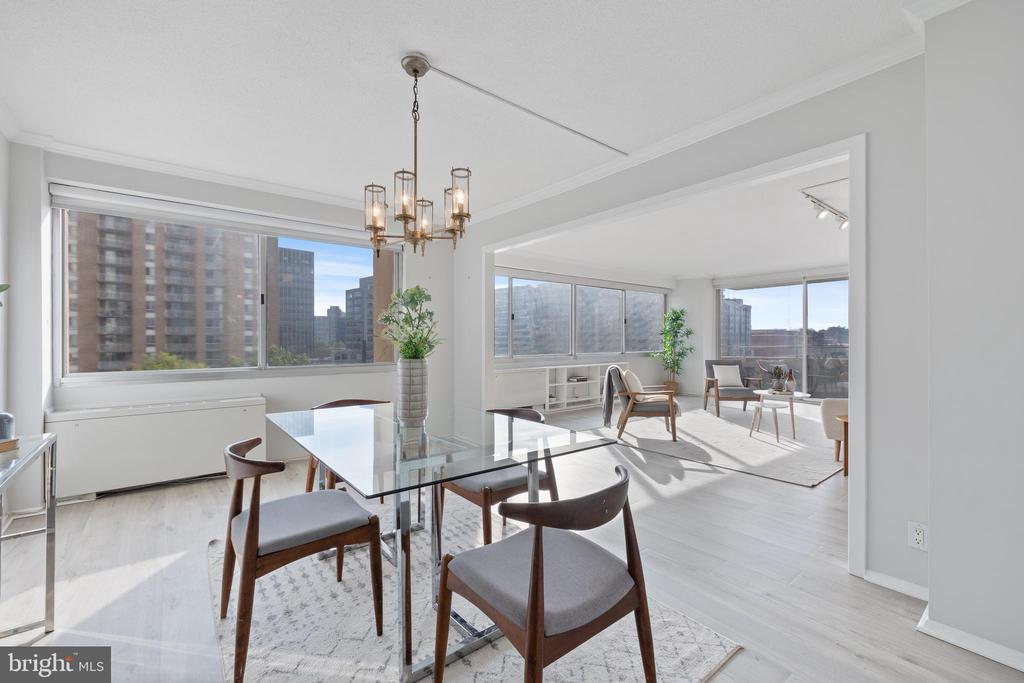 4515 WILLARD AVENUE Unit: 1203S