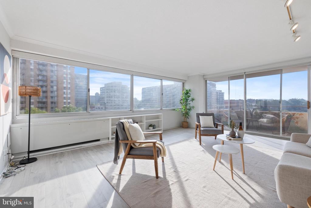 4515 WILLARD AVENUE Unit: 1203S