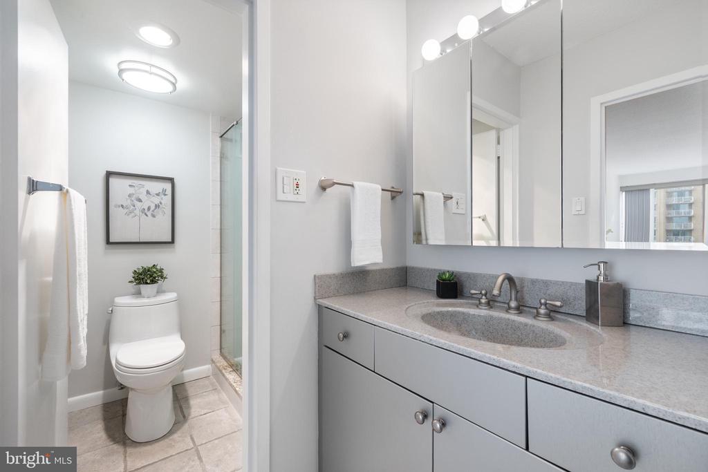 4515 WILLARD AVENUE Unit: 1203S