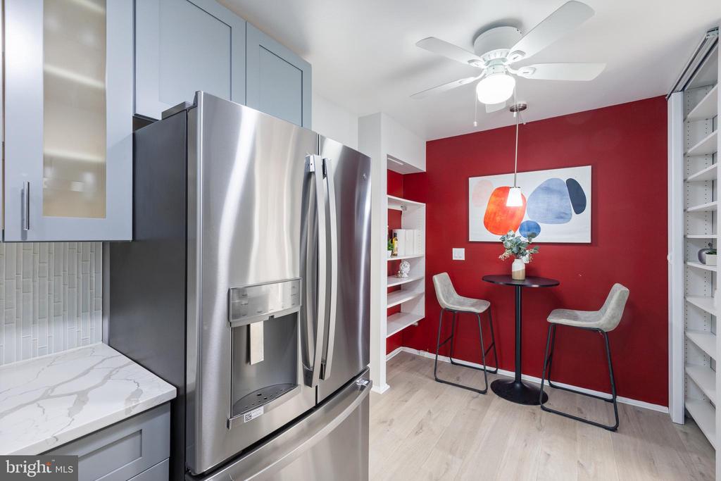 4515 WILLARD AVENUE Unit: 1203S