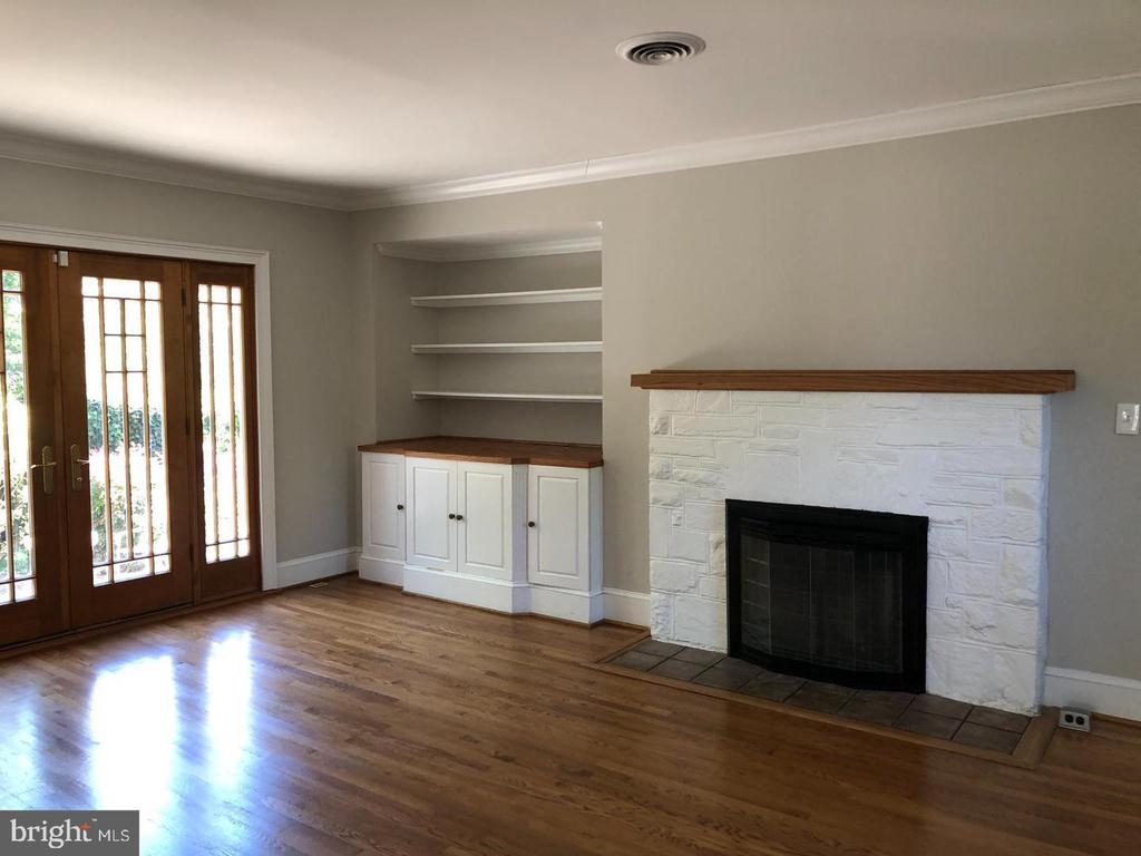 8106 MAPLE RIDGE ROAD