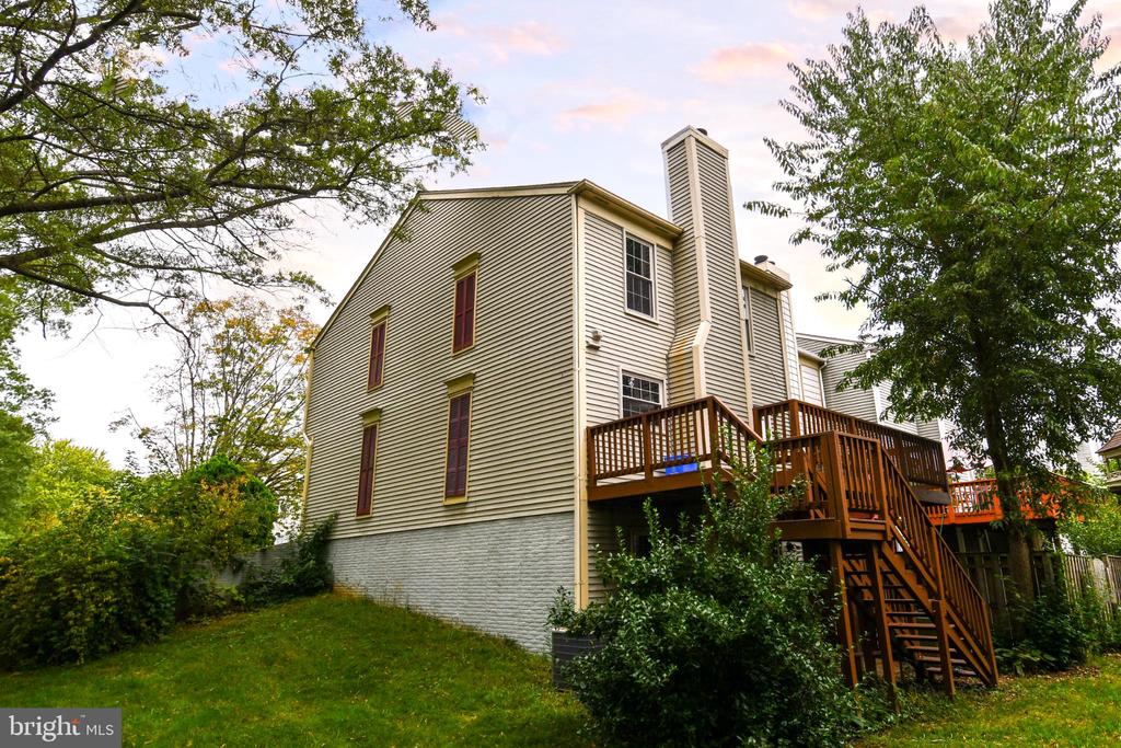13216 COUNTRY RIDGE DRIVE