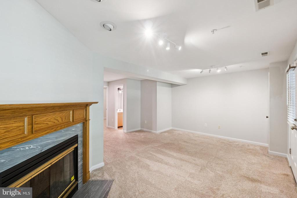 18616 SHADOWRIDGE TERRACE