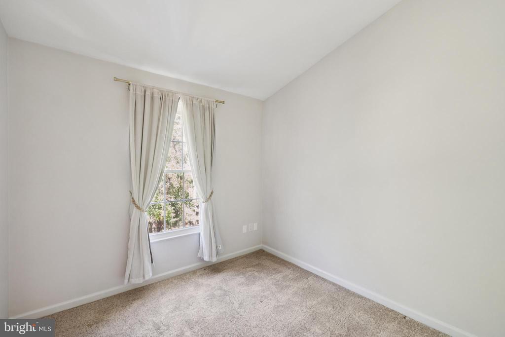 18616 SHADOWRIDGE TERRACE