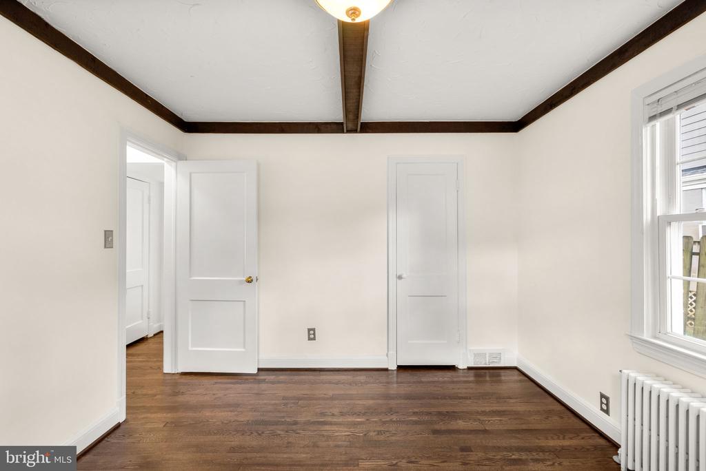 10603 S DUNMOOR DRIVE
