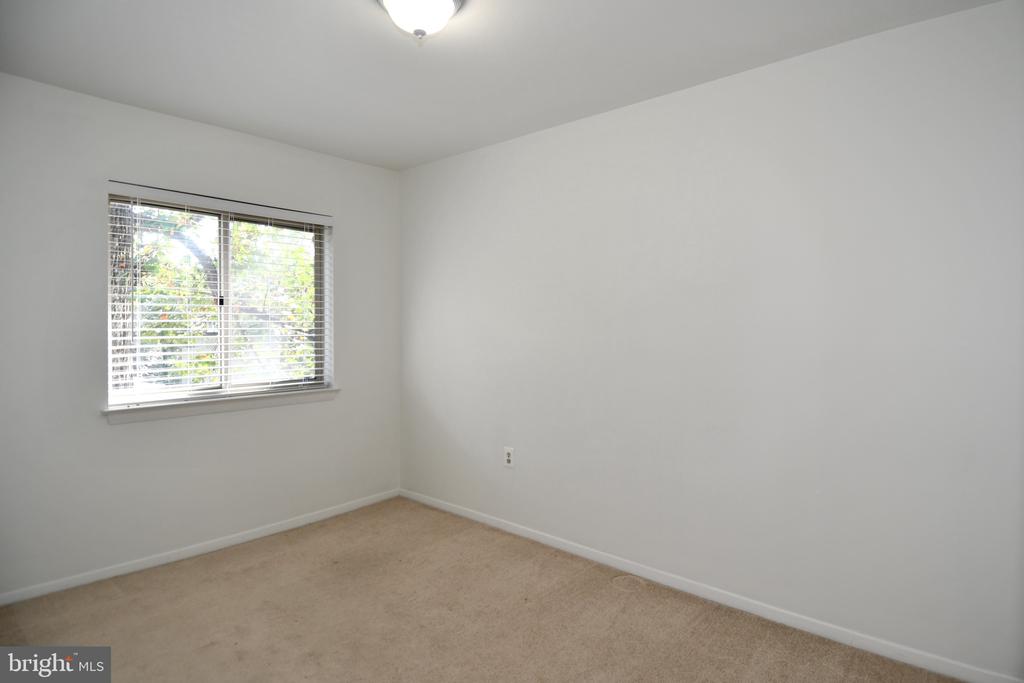 12415 BRAXFIELD COURT Unit: 15