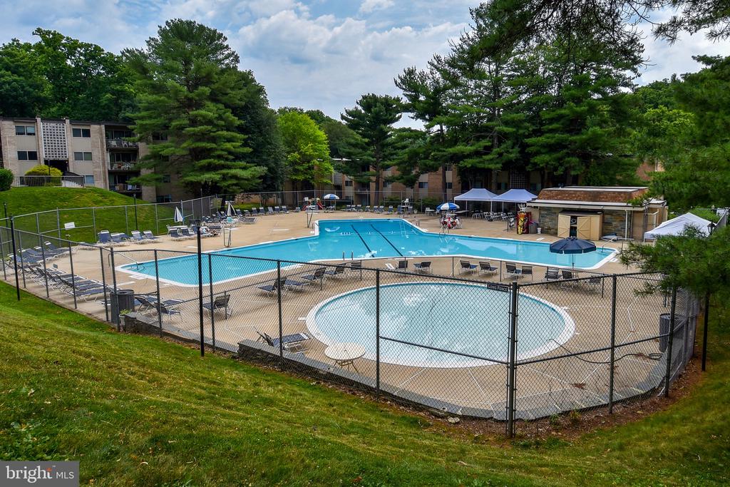 12415 BRAXFIELD COURT Unit: 15