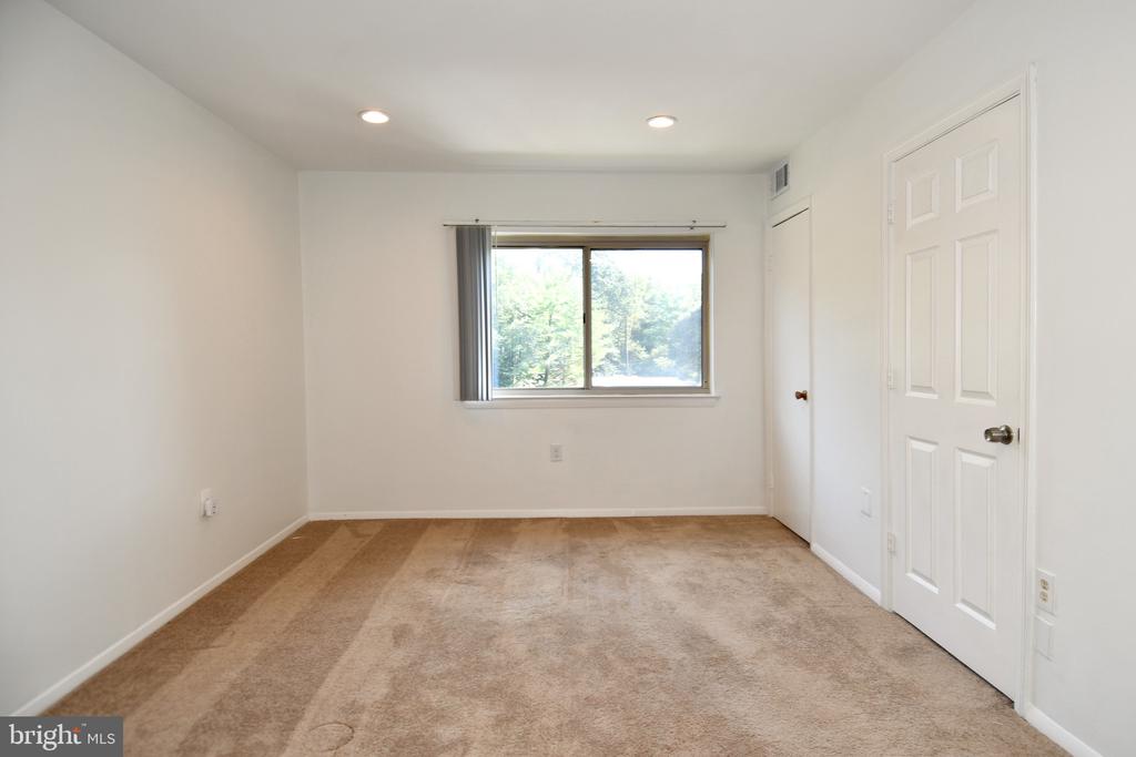 12415 BRAXFIELD COURT Unit: 15