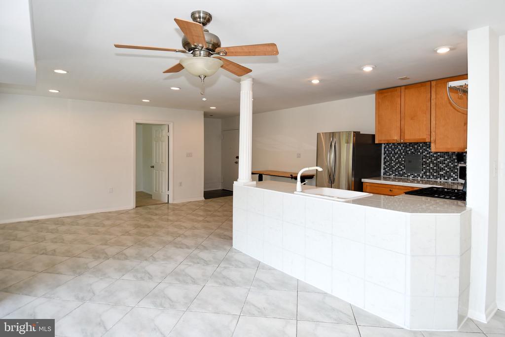 12415 BRAXFIELD COURT Unit: 15