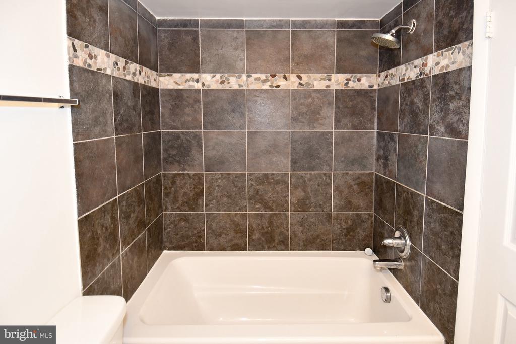 12415 BRAXFIELD COURT Unit: 15