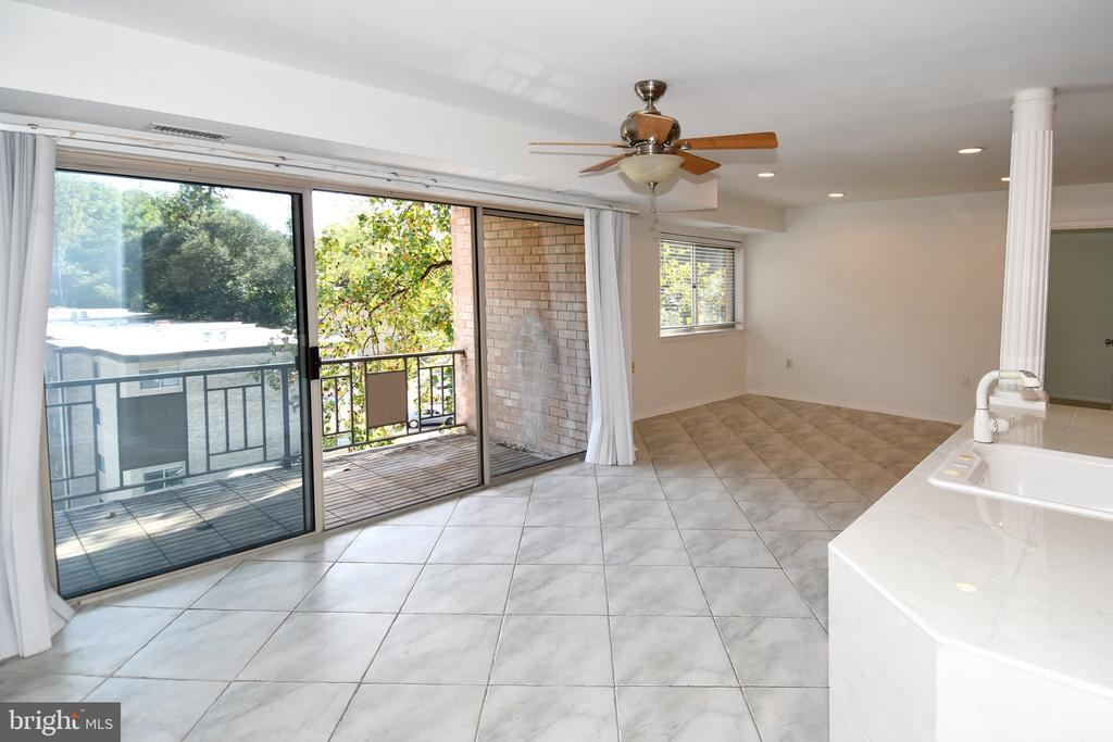 12415 BRAXFIELD COURT Unit: 15