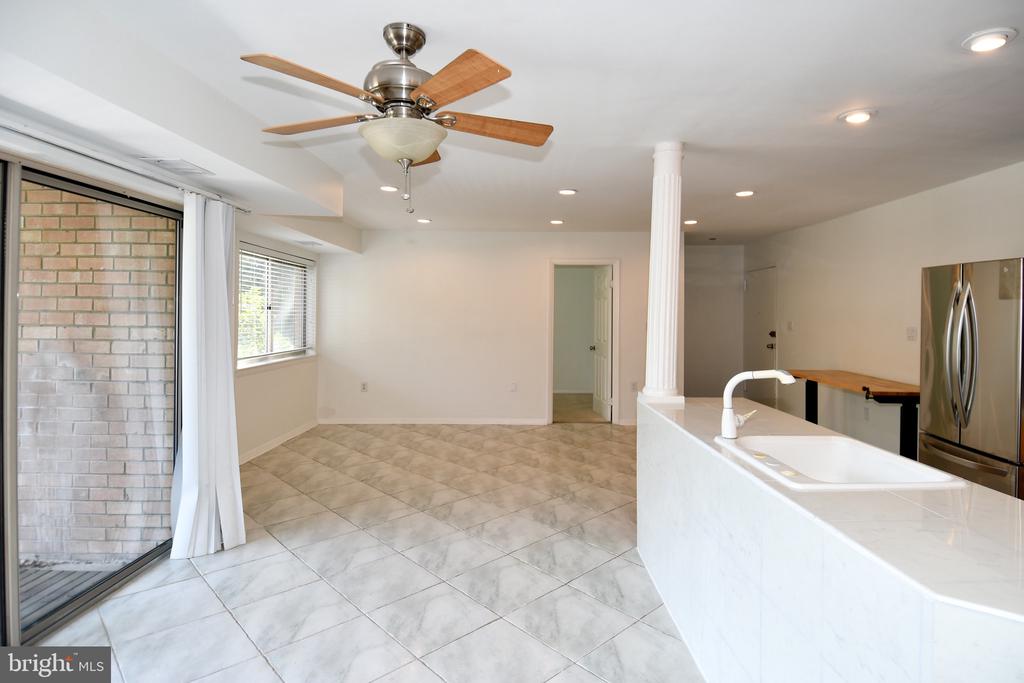 12415 BRAXFIELD COURT Unit: 15