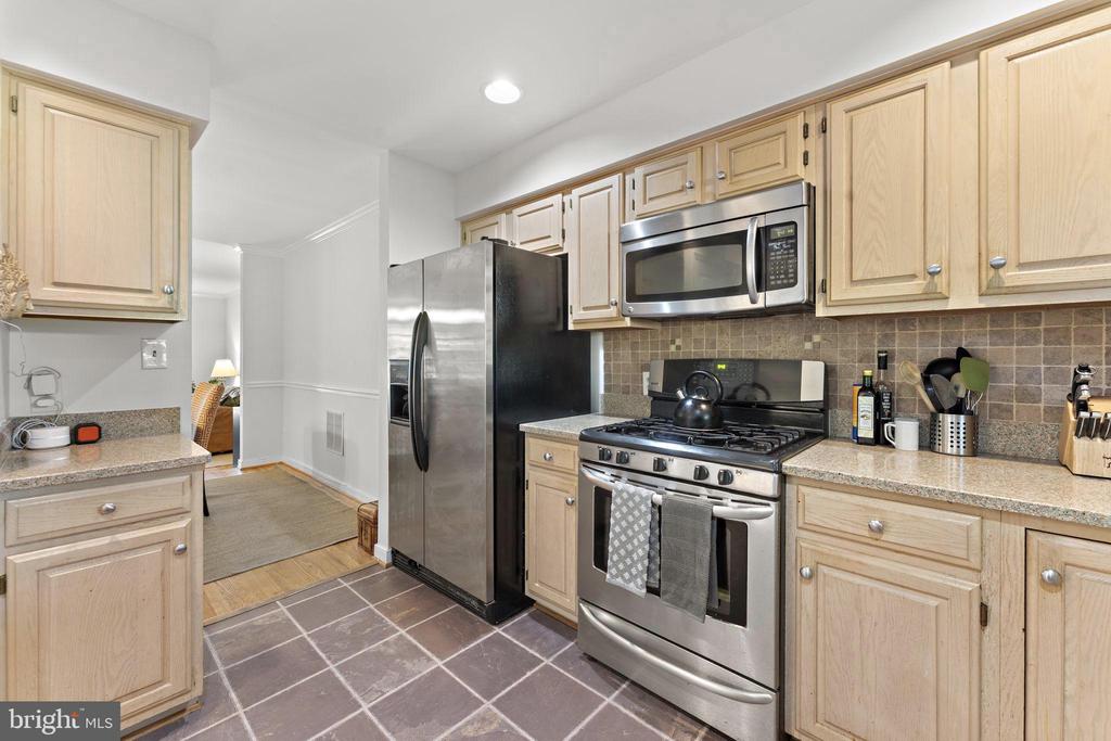 10934 ROCKY MOUNT WAY