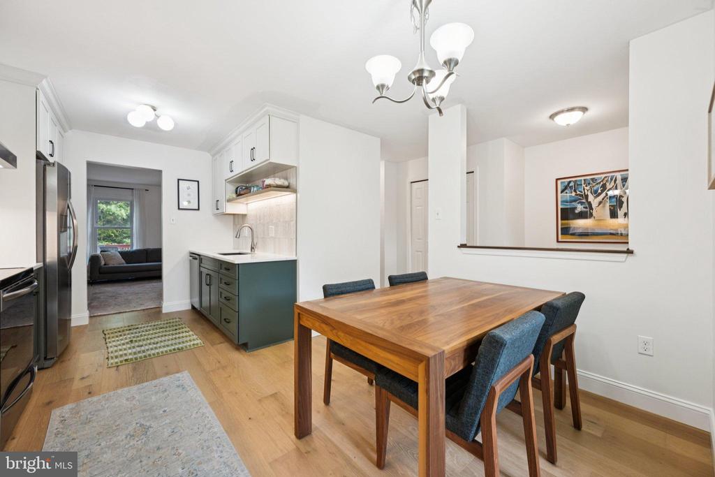 13673 CEDAR CREEK LANE