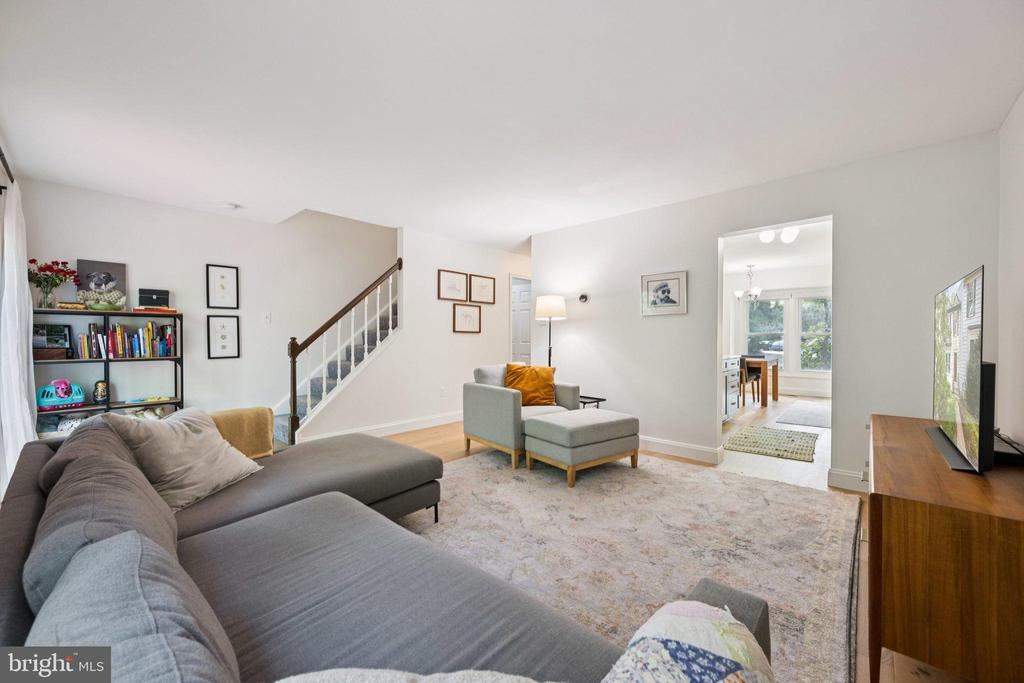 13673 CEDAR CREEK LANE
