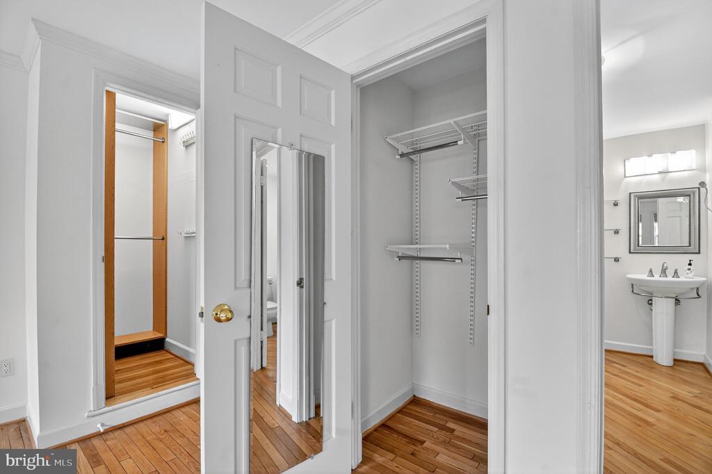 5139 WESTBARD AVENUE Unit: 21