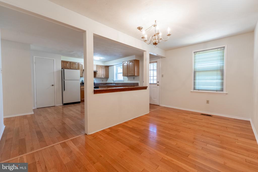 12136 BENTRIDGE PLACE