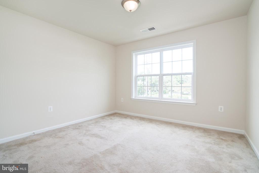11605 GEORGIA AVENUE Unit: 11605