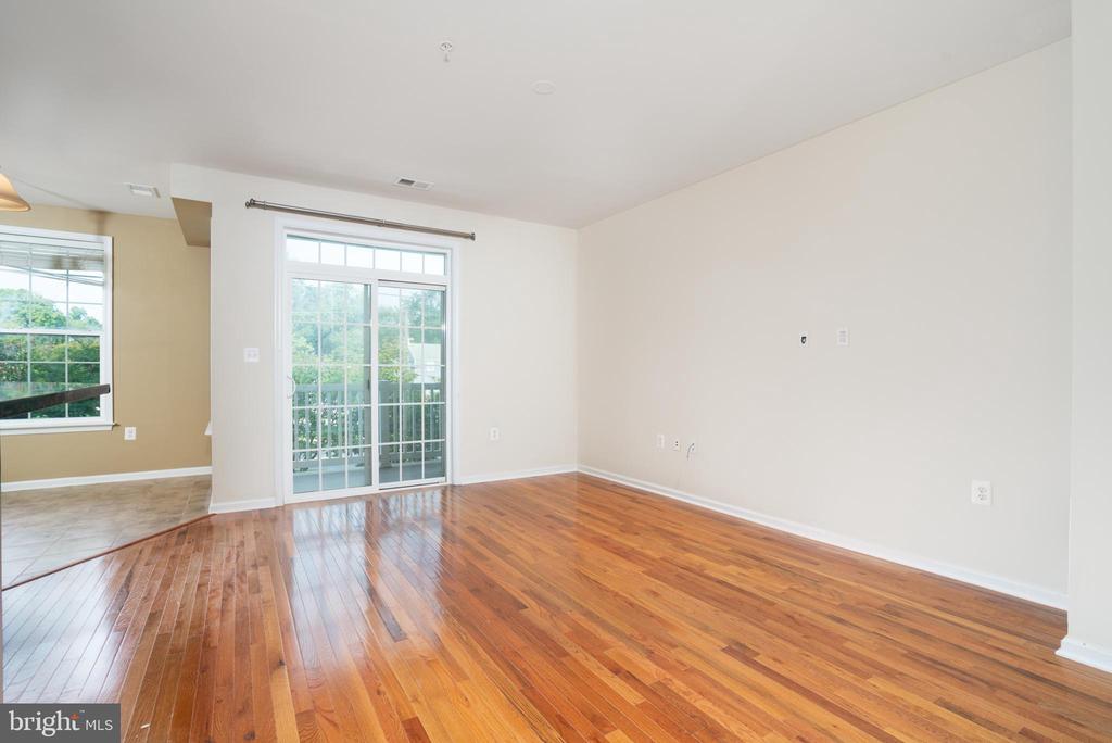 11605 GEORGIA AVENUE Unit: 11605