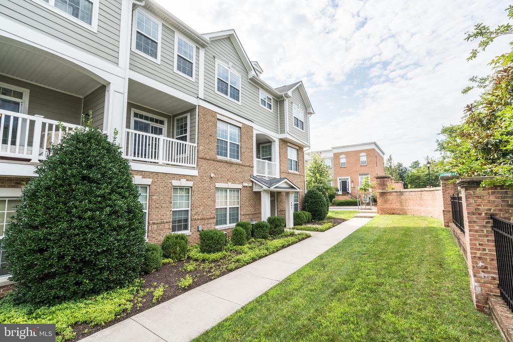 11605 GEORGIA AVENUE Unit: 11605