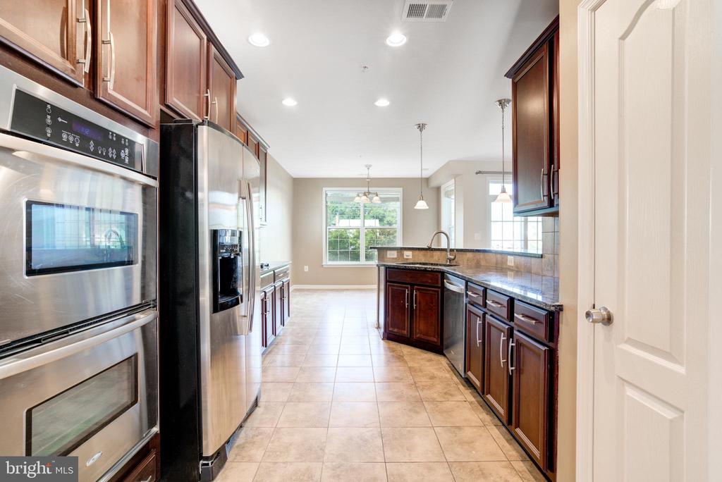 11605 GEORGIA AVENUE Unit: 11605