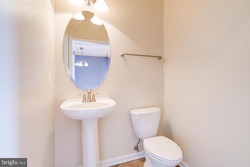 11605 GEORGIA AVENUE Unit: 11605