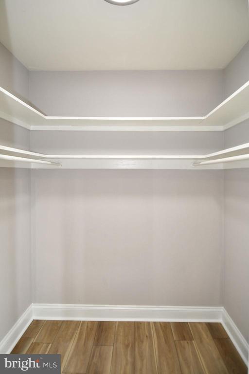 3225 UNIVERSITY BOULEVARD W Unit: 22