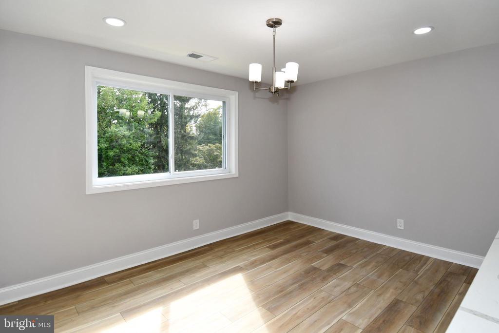 3225 UNIVERSITY BOULEVARD W Unit: 22