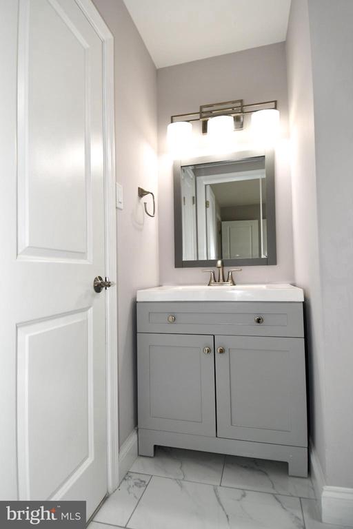 3225 UNIVERSITY BOULEVARD W Unit: 22