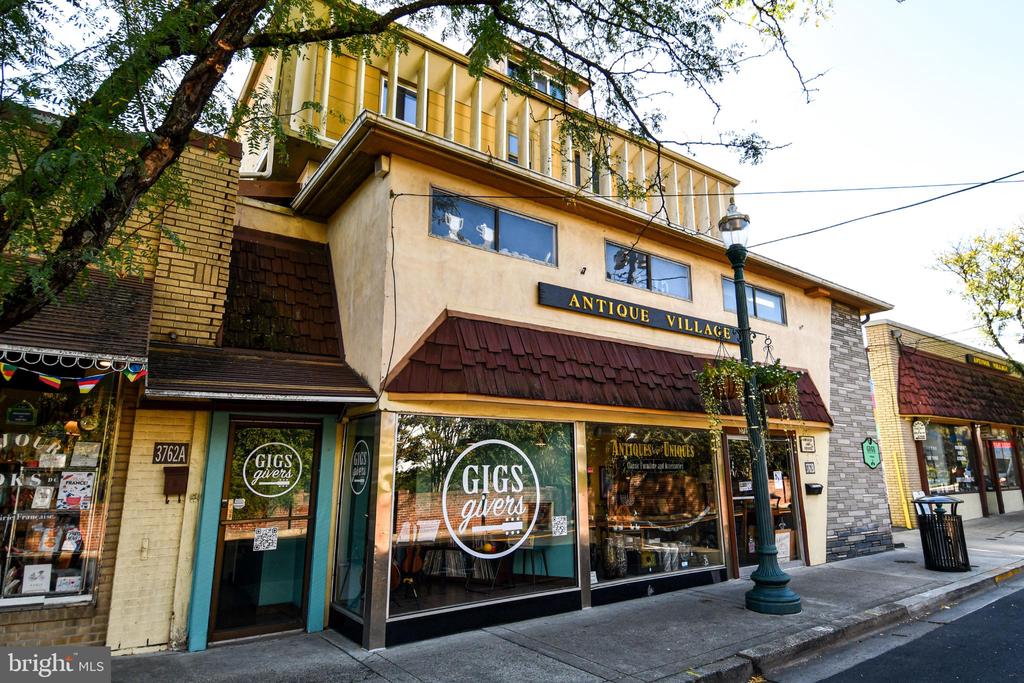 3225 UNIVERSITY BOULEVARD W Unit: 22