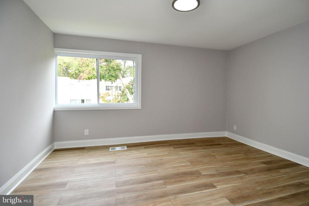3225 UNIVERSITY BOULEVARD W Unit: 22