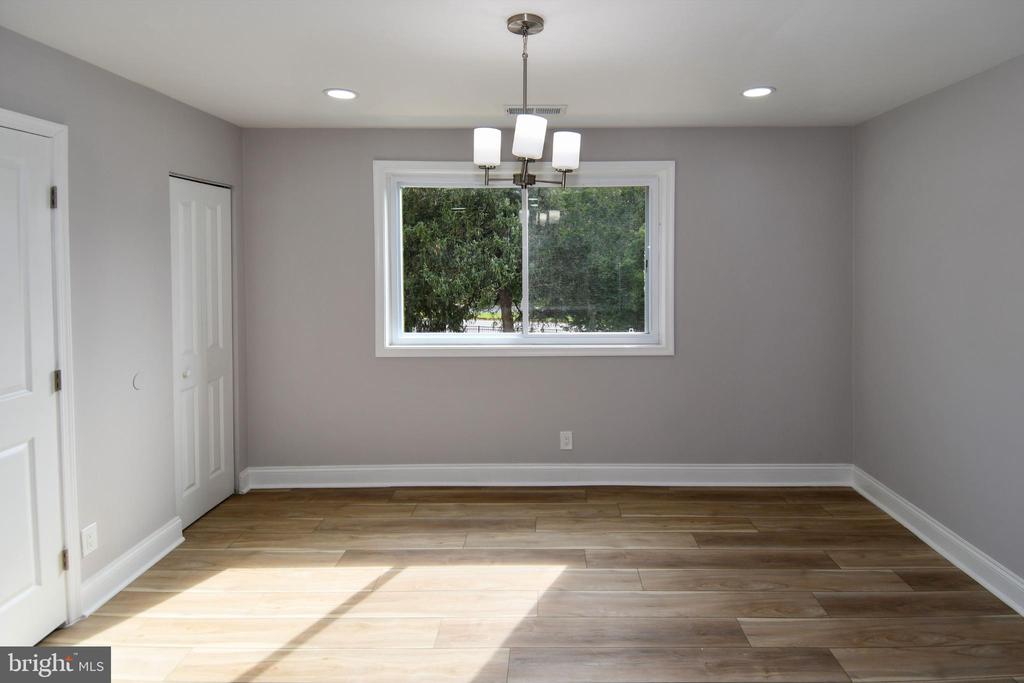 3225 UNIVERSITY BOULEVARD W Unit: 22