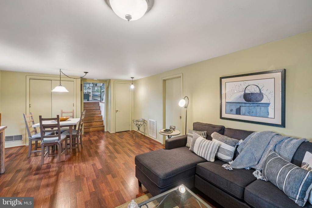 11411 CAM COURT