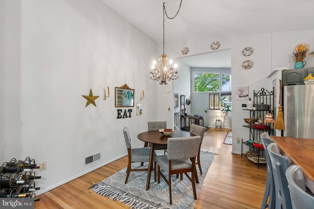 11411 CAM COURT