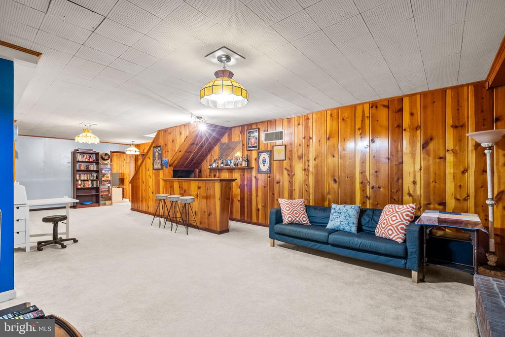 3122 HELSEL DRIVE