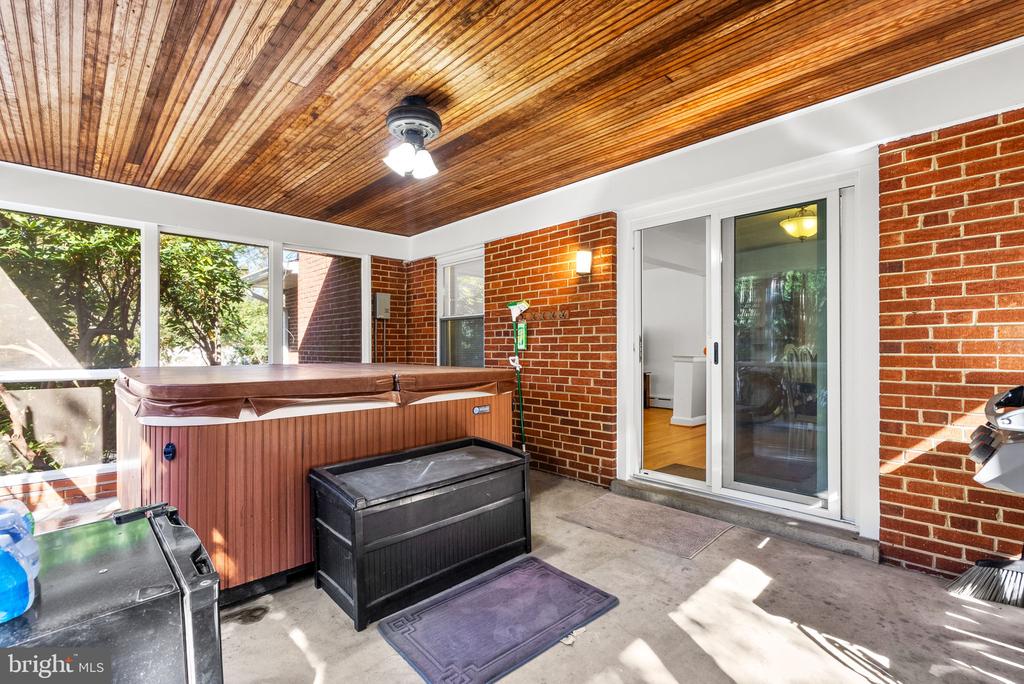 3122 HELSEL DRIVE