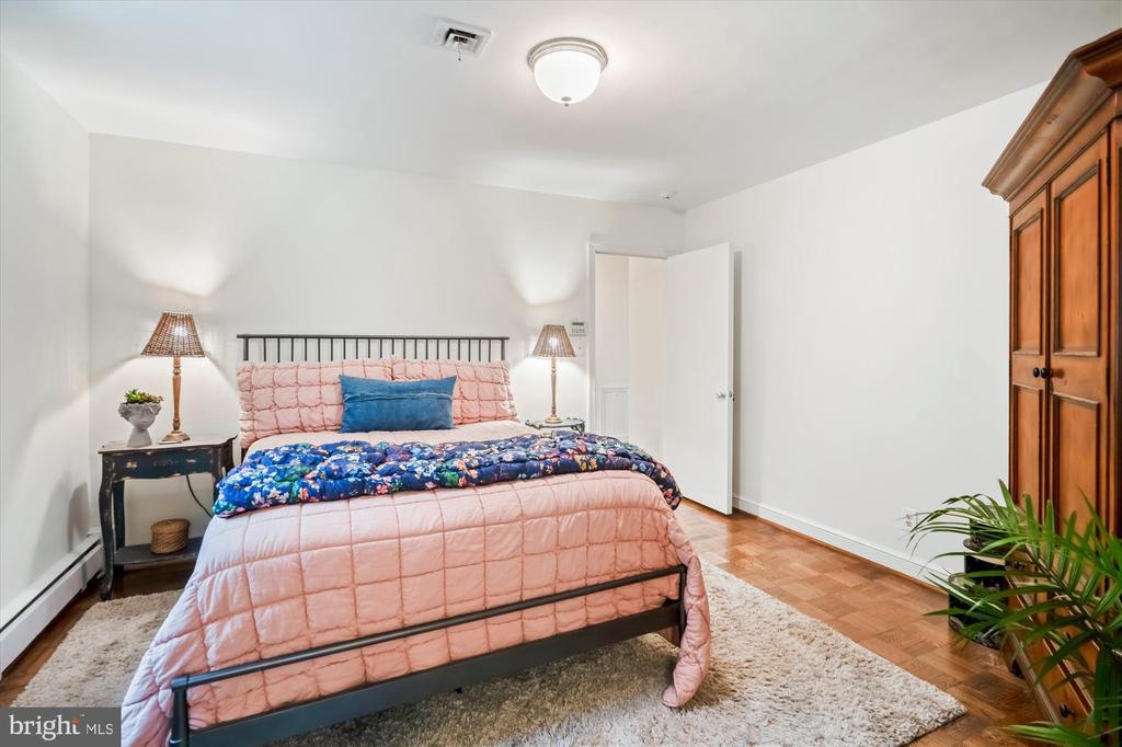 10522 SWEETBRIAR PARKWAY