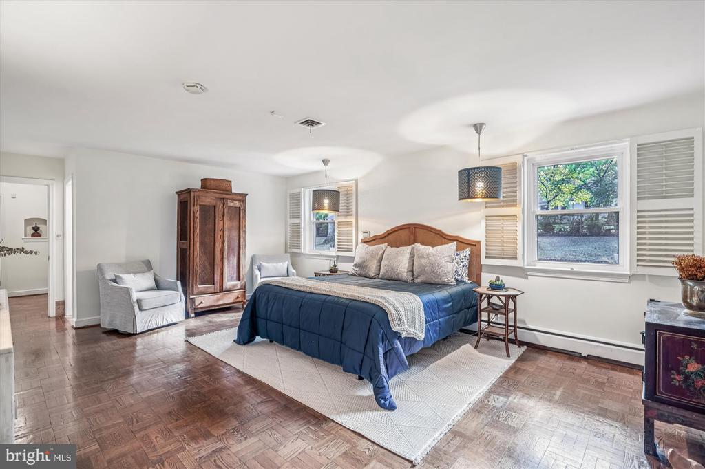 10522 SWEETBRIAR PARKWAY