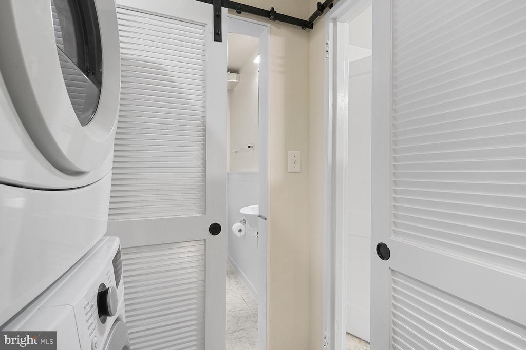 9003 MANCHESTER ROAD Unit: 9003