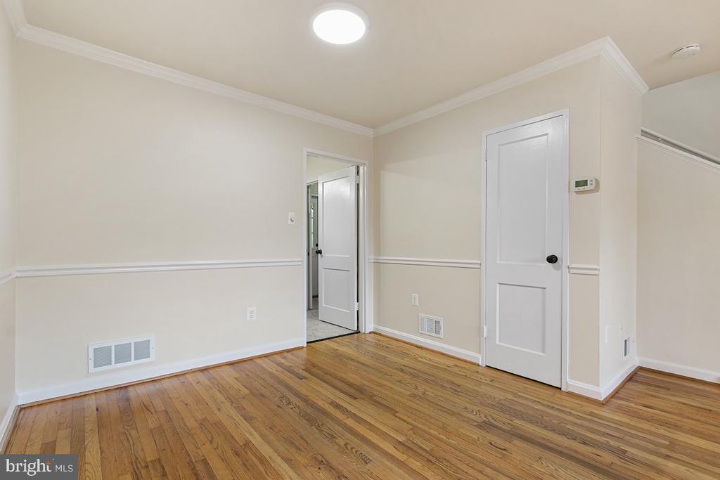 9003 MANCHESTER ROAD Unit: 9003