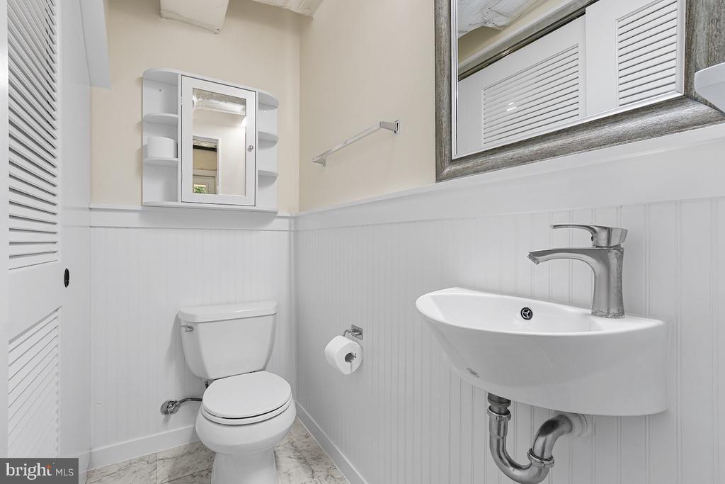 9003 MANCHESTER ROAD Unit: 9003